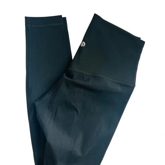 HeyNuts Dark Black Leggings - Picture 2 of 3